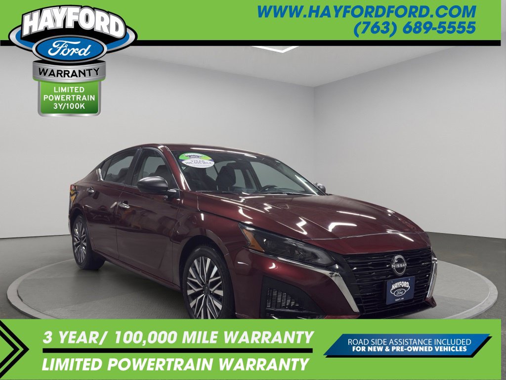 Used 2025 Nissan Altima 2.5 SV FWD image 7