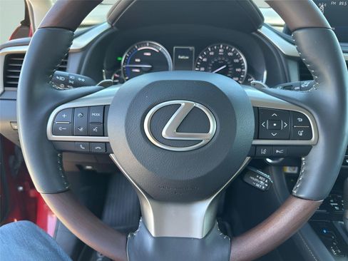 Used 2022 Lexus RX 450h AWD w/ Premium Package image 33