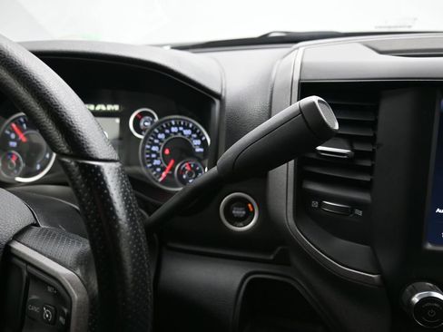 Used 2024 RAM 2500 Tradesman w/ Chrome Appearance Group image 18