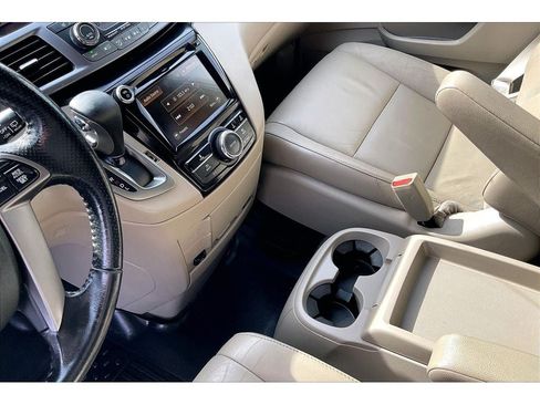 Used 2014 Honda Odyssey EX-L image 18