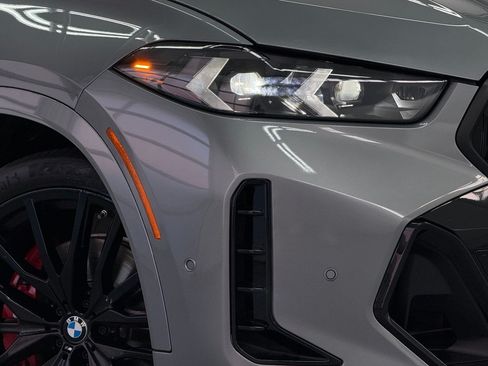Used 2024 BMW X6 xDrive40i w/ Premium Package AWD/4WD image 10