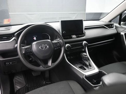 Used 2024 Toyota RAV4 LE image 25