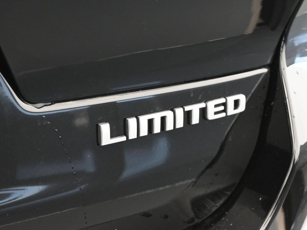 New 2026 Jeep Grand Cherokee L Limited RWD image 31
