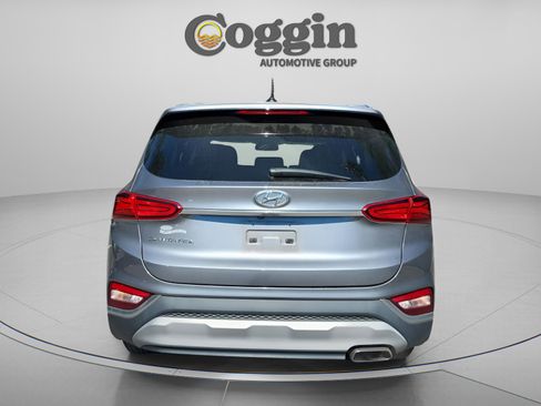 Used 2019 Hyundai Santa Fe SE image 4