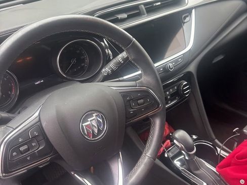 Used 2023 Buick Encore GX Select w/ Sport Touring Package image 8