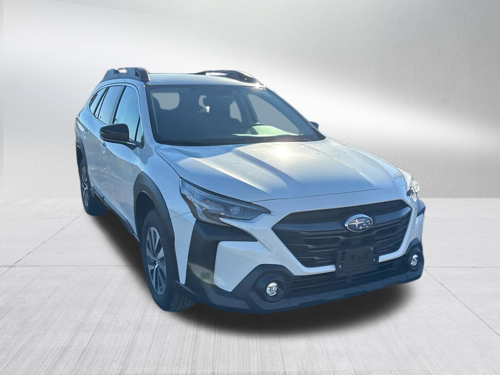 Used 2024 Subaru Outback Premium AWD/4WD image 5