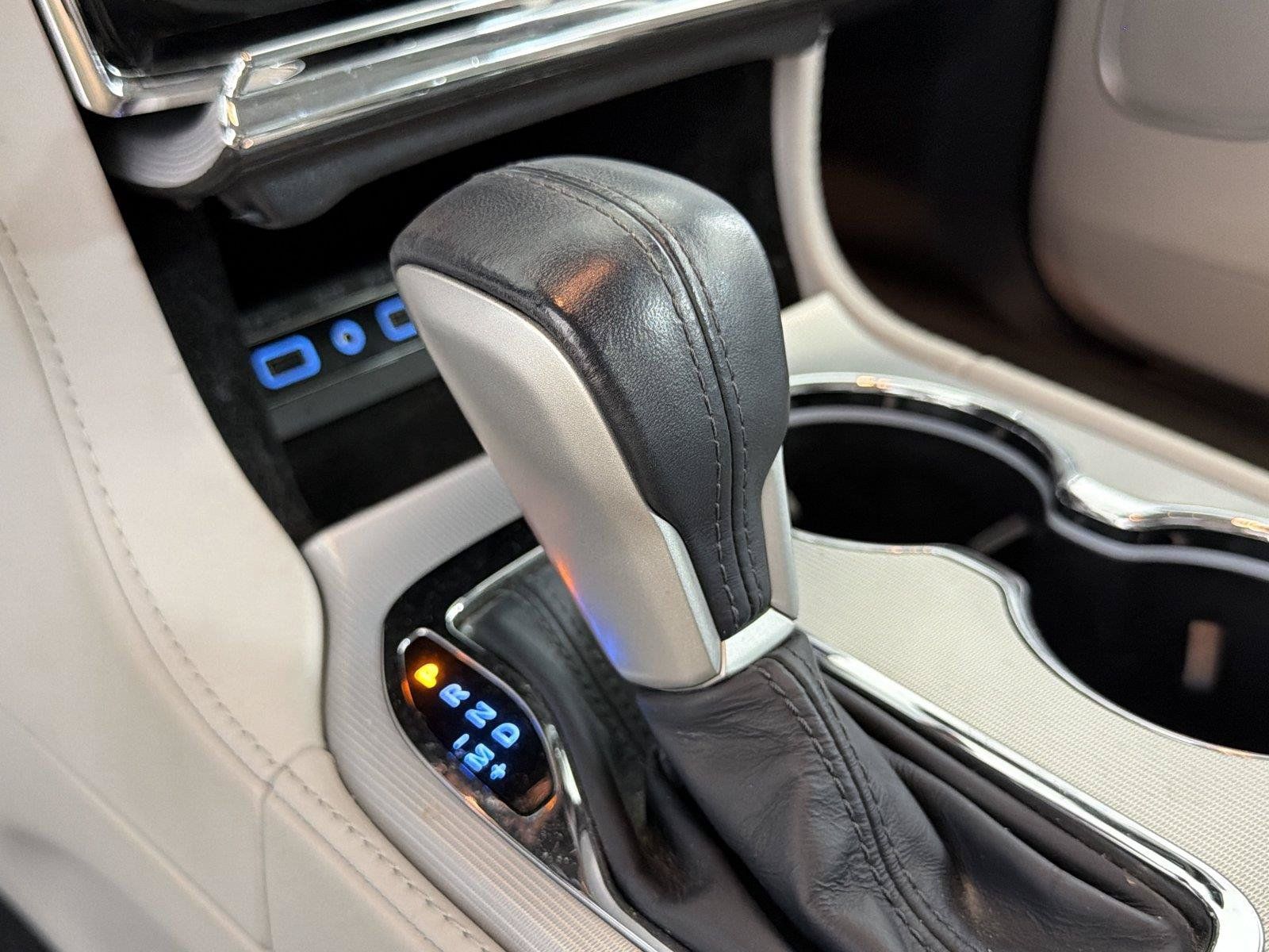 Used 2019 Jeep Grand Cherokee Summit AWD/4WD image 33