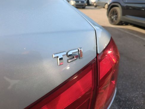 Used 2015 Volkswagen Passat 1.8T S FWD image 3