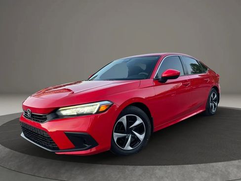 Used 2022 Honda Civic LX image 2