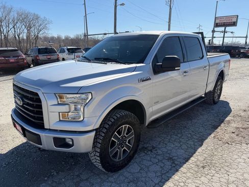 Used 2016 Ford F150 XLT w/ Equipment Group 302A Luxury image 7