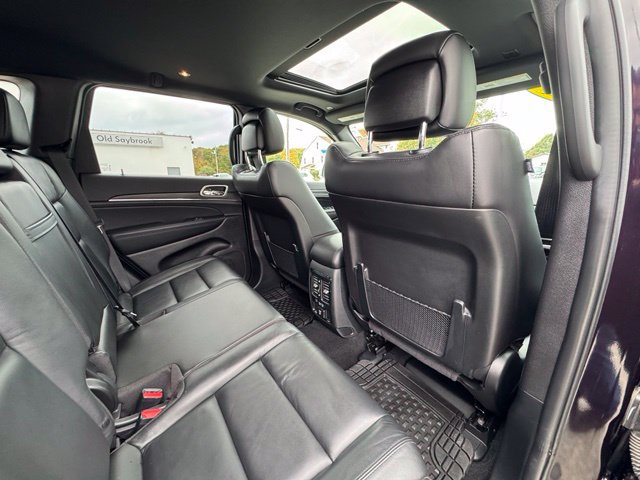 Used 2021 Jeep Grand Cherokee Limited AWD/4WD image 26