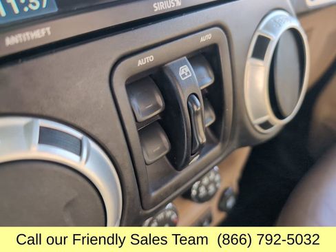 Used 2015 Jeep Wrangler Unlimited Sahara w/ Dual Top Group image 14