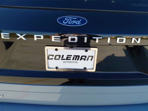 New 2025 Ford Expedition Max Platinum w/ Platinum Ultimate Package image 24