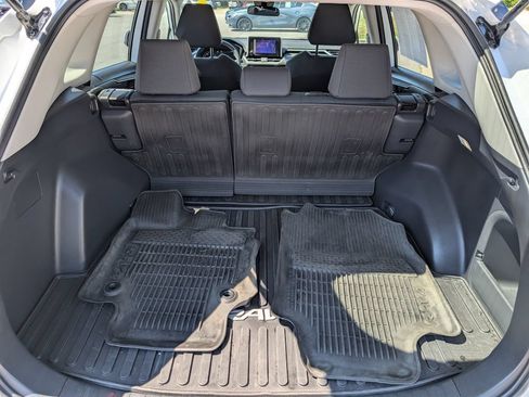 Used 2024 Toyota RAV4 LE AWD/4WD image 13