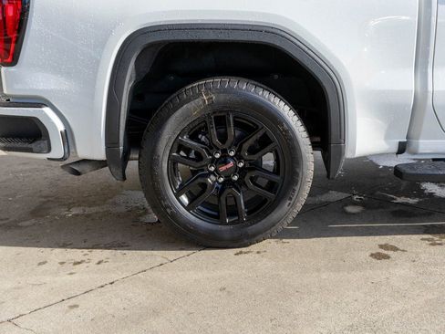 New 2026 GMC Sierra 1500 Elevation w/ Elevation Premium Package AWD/4WD image 32