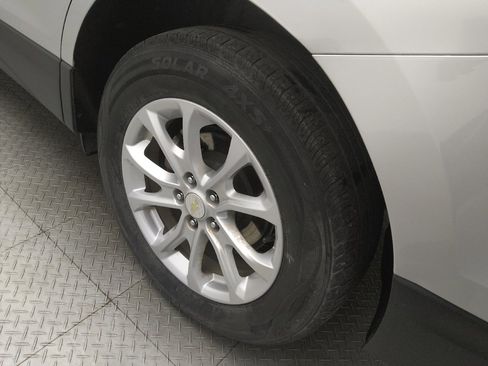 Used 2020 Chevrolet Equinox LT FWD image 31