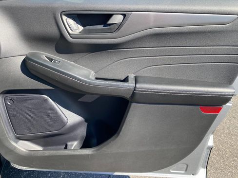 Used 2024 Ford Escape Active image 31