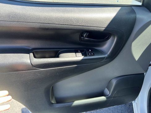Used 2021 Nissan NV200 S w/ Back Door Glass Package image 31