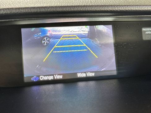 Used 2015 Honda CR-V LX image 24