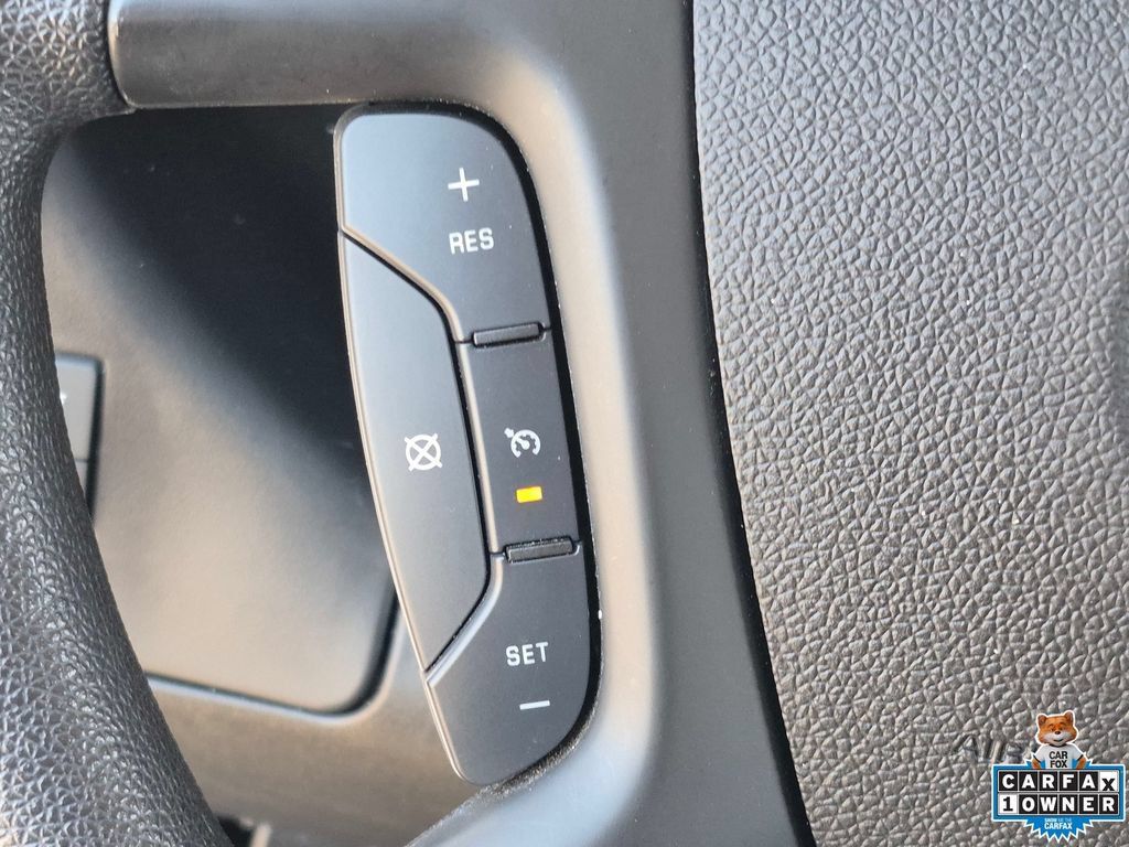 Used 2015 Chevrolet Express 2500 RWD image 12
