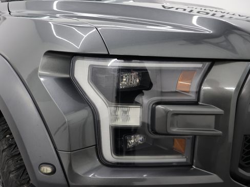 Used 2019 Ford F150 Raptor w/ Equipment Group 802A Luxury AWD/4WD image 24