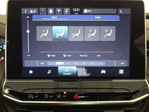New 2026 Jeep Compass Latitude AWD/4WD image 8