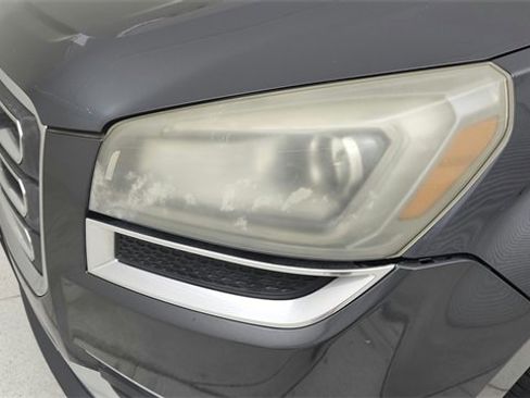 Used 2014 GMC Acadia SLT image 24