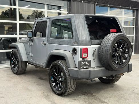 Used 2014 Jeep Wrangler Sport w/ Connectivity Group AWD/4WD image 8