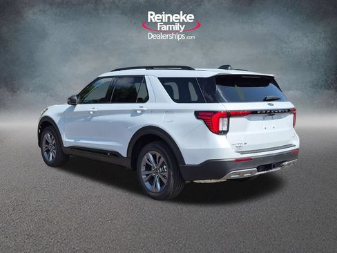 New 2026 Ford Explorer Active w/ Active Comfort Package AWD/4WD image 8