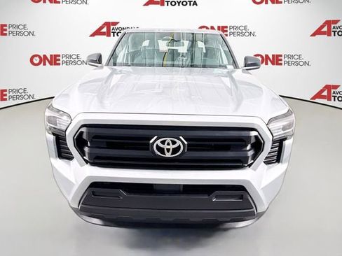 Certified 2026 Toyota Tacoma SR RWD image 3