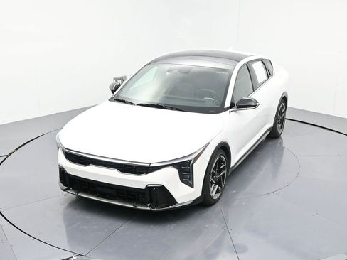 Used 2025 Kia K4 GT-Line w/ GT-Line Sunroof Package image 17