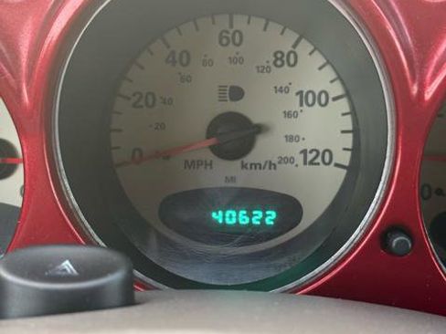 Used 2002 Chrysler PT Cruiser image 10