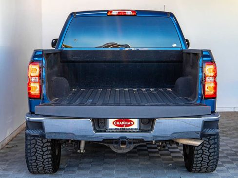 Used 2017 Chevrolet Silverado 1500 LT w/ All Star Edition RWD image 5