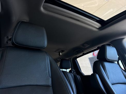 Used 2023 Honda Odyssey EX-L image 18