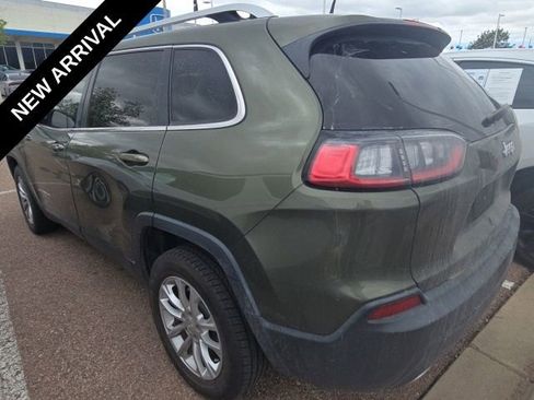 Used 2019 Jeep Cherokee Latitude w/ Popular Appearance Group FWD image 6