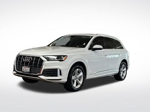 Used 2022 Audi Q7 2.0T Premium w/ Convenience Package AWD/4WD image 9