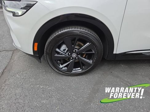 Used 2023 Buick Envision Essence w/ Sport Touring Package AWD/4WD image 19