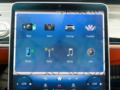 Used 2023 Mercedes-Benz S 580 4MATIC Sedan image 57