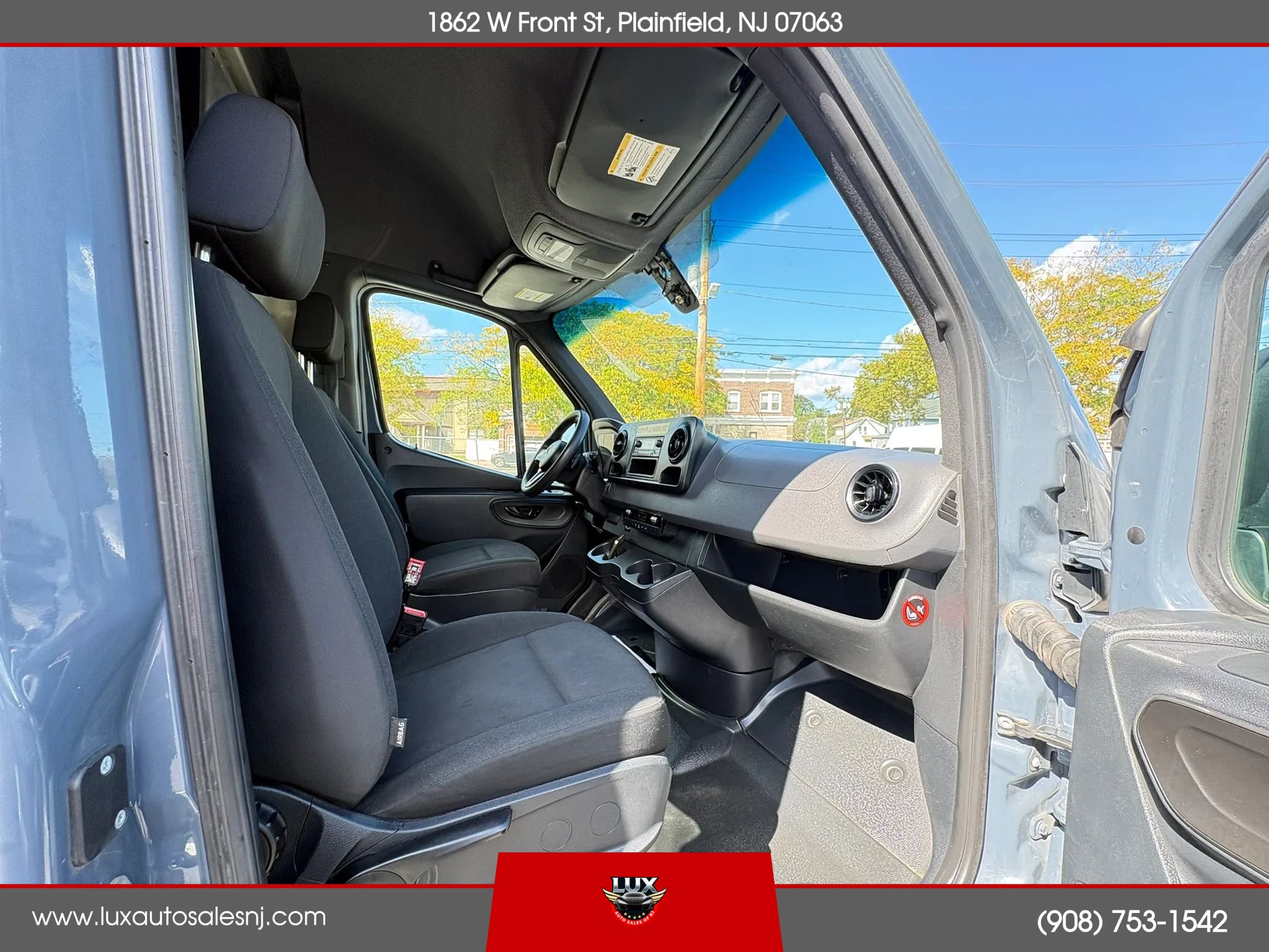 Used 2019 Mercedes-Benz Sprinter 144 image 20