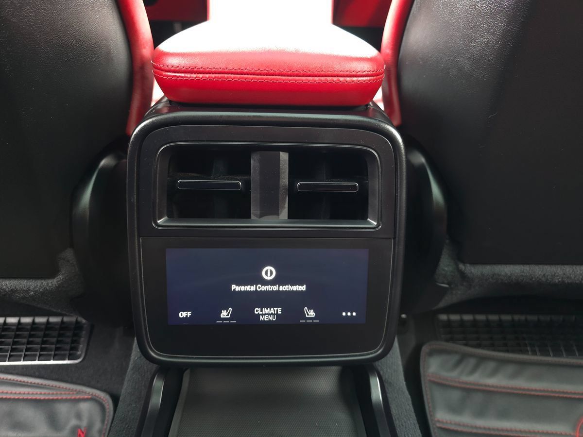 Used 2020 Porsche Taycan Turbo AWD/4WD image 17