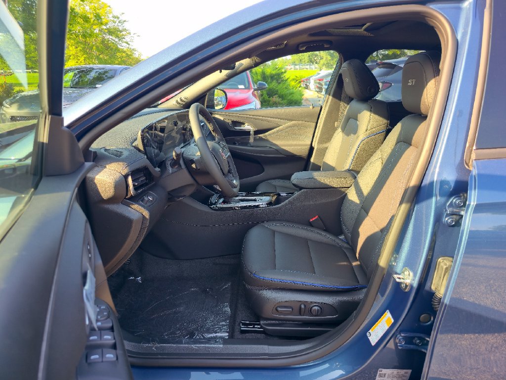 New 2026 Buick Envista Sport Touring w/ Convenience I Package FWD image 20