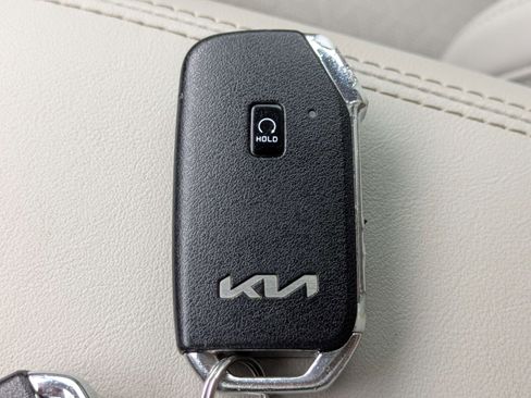 Used 2023 Kia Sorento SX FWD image 29
