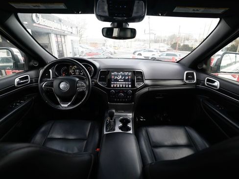 Used 2020 Jeep Grand Cherokee Limited w/ Premium Lighting Group image 43