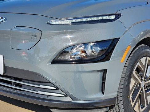 Certified 2023 Hyundai Kona SE image 5