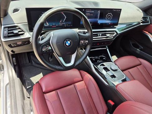 Used 2023 BMW 330i Sedan w/ Convenience Package RWD image 10