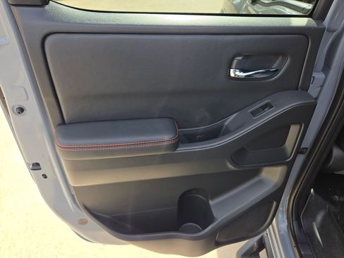 Used 2024 Nissan Frontier Pro-X w/ Pro Premium Package image 15