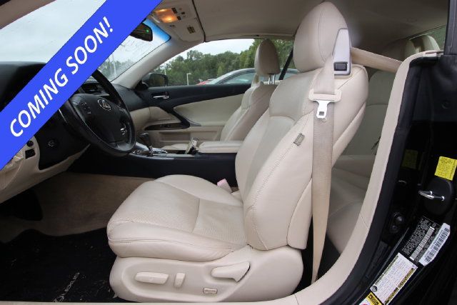 Used 2010 Lexus IS 350C w/ Luxury Pkg RWD image 3