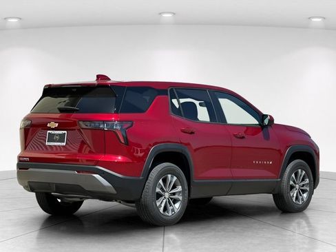 New 2026 Chevrolet Equinox LT w/ Convenience Package II FWD image 6