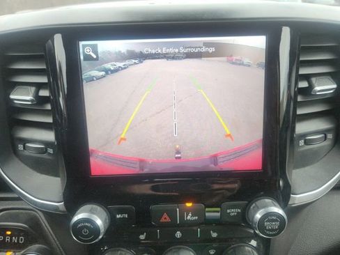 Used 2021 RAM 1500 Big Horn image 16