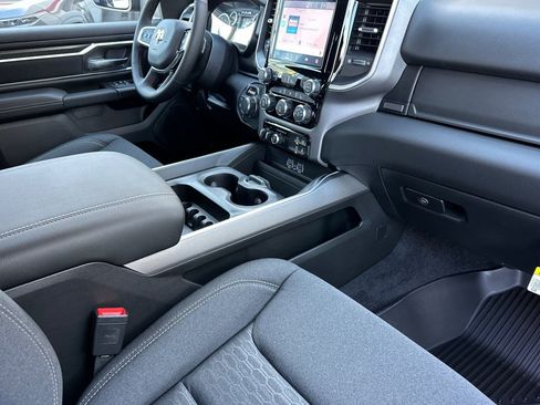 New 2026 RAM 1500 Big Horn AWD/4WD image 16